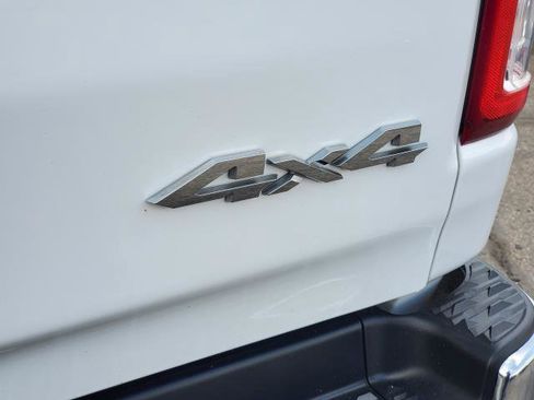 Used 2023 RAM 1500 Big Horn AWD/4WD image 30