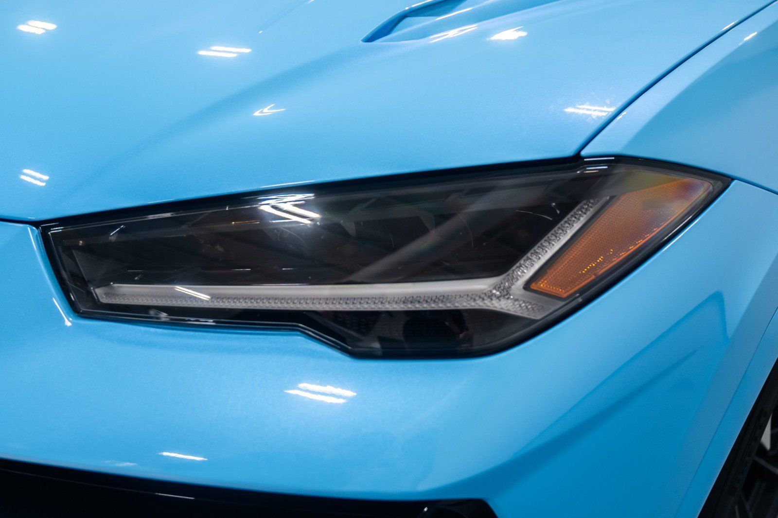 Used 2024 Lamborghini Urus S AWD/4WD image 33