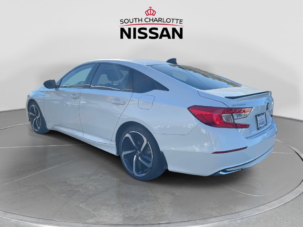 Used 2022 Honda Accord Sport image 4