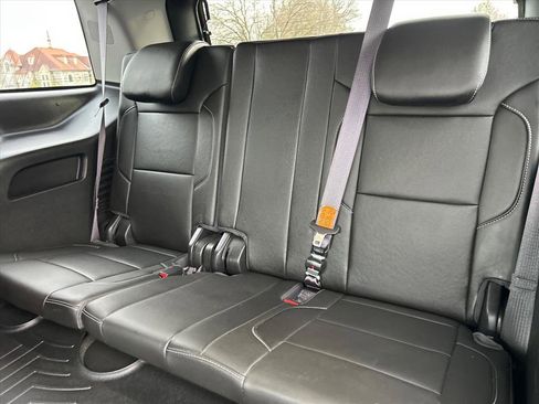 Used 2016 Chevrolet Tahoe LT w/ Luxury Package image 12