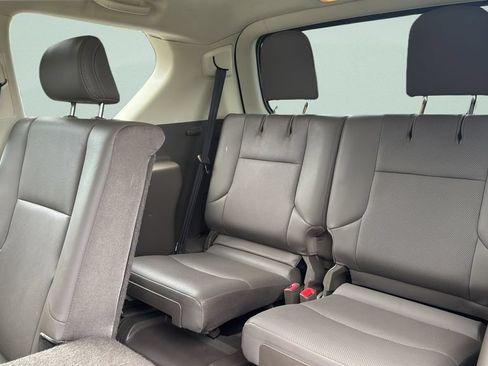 Used 2019 Lexus GX 460 w/ Navigation Package AWD/4WD image 26