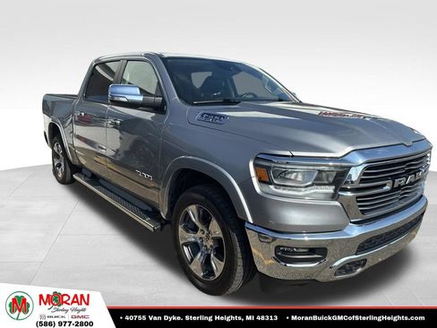 Used 2021 RAM 1500 Laramie AWD/4WD image 3