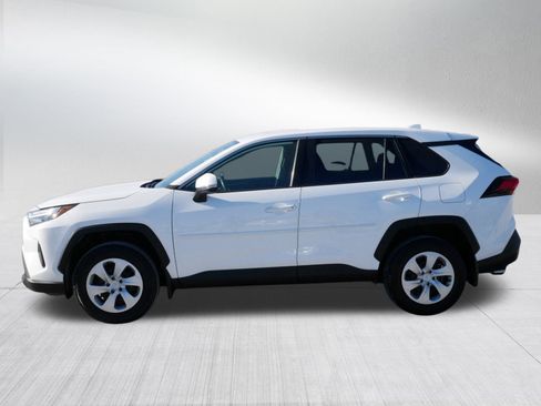 Used 2023 Toyota RAV4 LE image 4