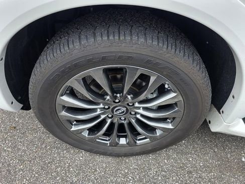 Used 2024 Nissan Armada Platinum w/ Captain's Chairs Package AWD/4WD image 46