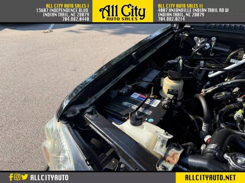 Used 2003 Nissan Frontier SE RWD image 42