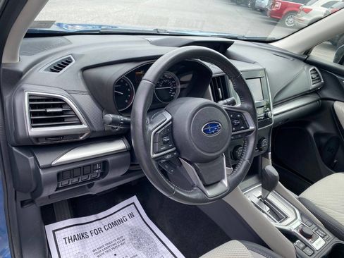 Used 2019 Subaru Forester Premium w/ All-Weather Package AWD/4WD image 10