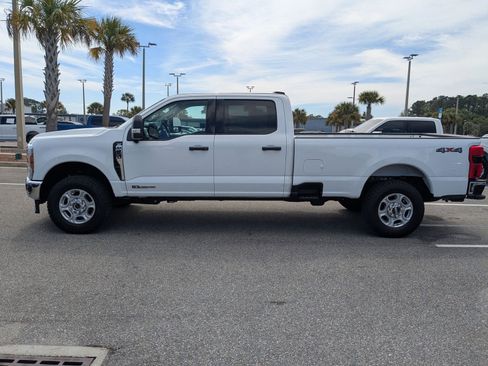 Used 2025 Ford F250 XLT w/ 360-Degree Camera Package image 7