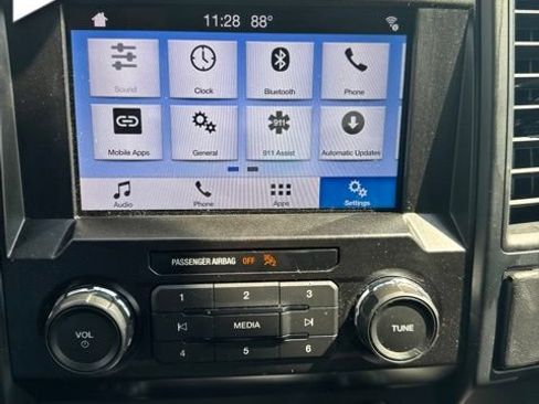 Used 2019 Ford F150 XL w/ Equipment Group 101A Mid RWD image 6