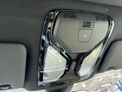 Used 2022 BMW i4 eDrive40 w/ Premium Package image 39