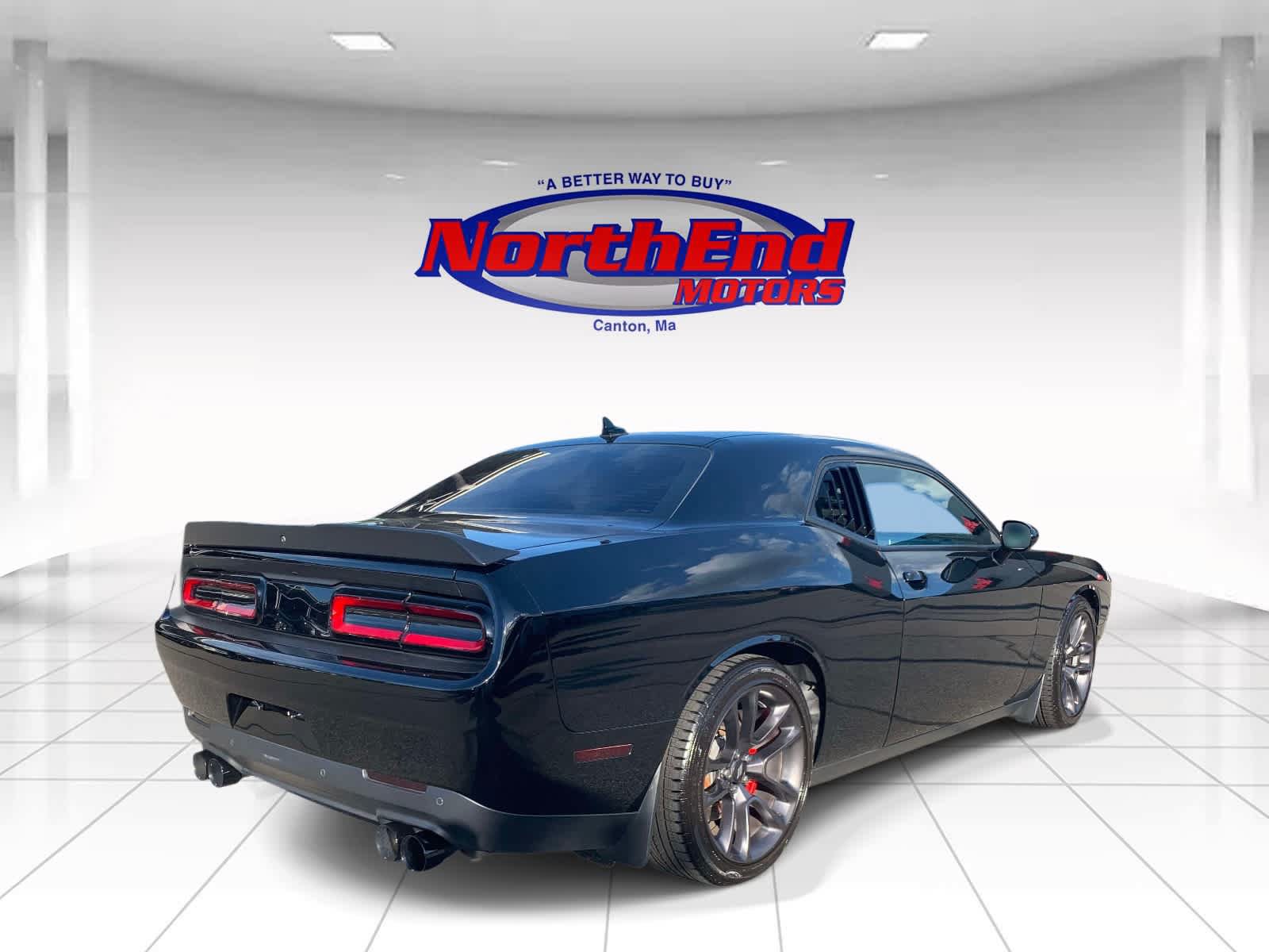 Used 2021 Dodge Challenger R/T Scat Pack RWD image 9