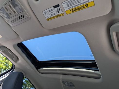 Used 2022 Honda HR-V EX image 20