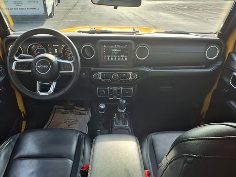 Certified 2020 Jeep Wrangler Unlimited Sahara w/ LED Lighting Group image 9