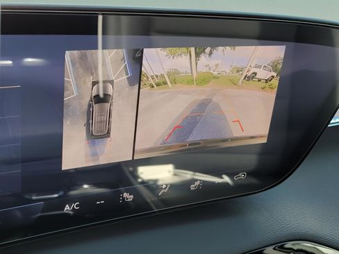 New 2026 Buick Enclave Preferred w/ Power Package image 35