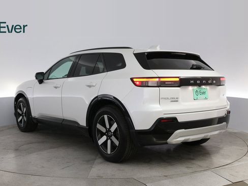 Used 2024 Honda Prologue Touring image 14