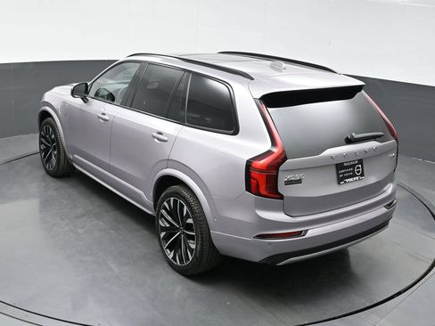 Used 2026 Volvo XC90 T8 Ultra AWD/4WD image 35