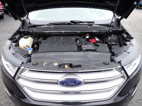 Used 2017 Ford Edge Titanium w/ Equipment Group 301A image 14