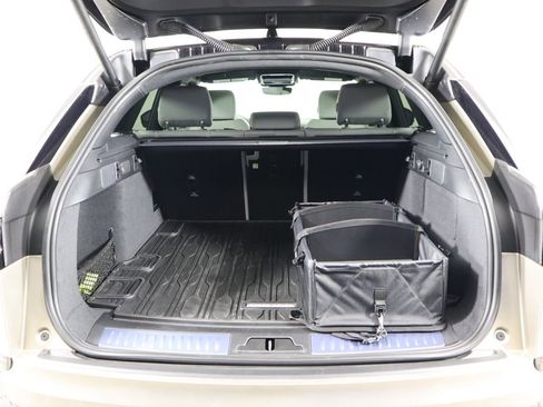 New 2026 Land Rover Range Rover Velar Dynamic SE image 29