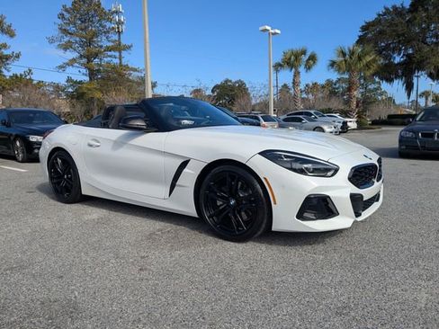 Used 2025 BMW Z4 sDrive30i w/ Premium Package image 2