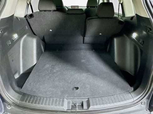 Used 2025 Honda CR-V LX image 27