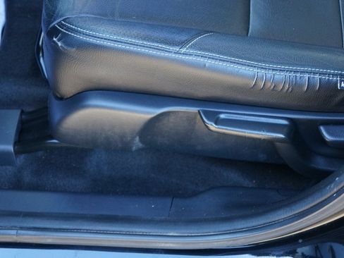 Used 2019 Honda HR-V LX image 15