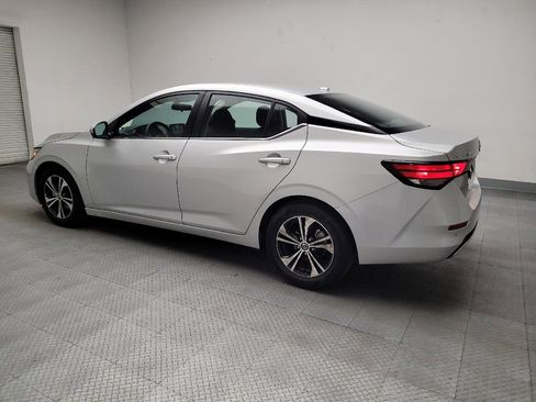 Used 2023 Nissan Sentra SV image 3