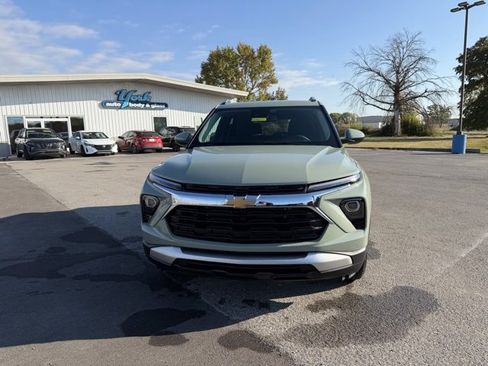 New 2026 Chevrolet TrailBlazer LT w/ Convenience Package image 3