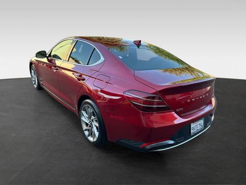 Used 2022 Genesis G70 2.0T RWD image 4