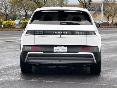 New 2026 Hyundai Ioniq 5 SE image 5