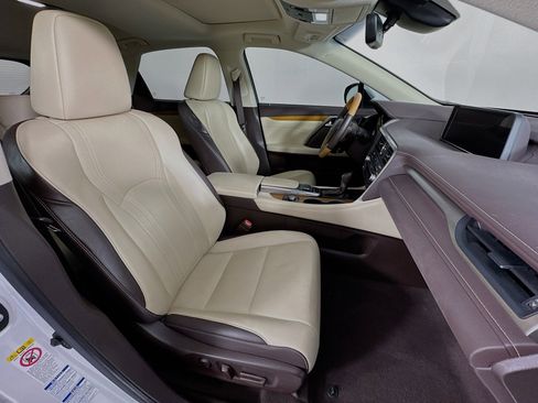 Used 2019 Lexus RX 350 AWD w/ Navigation Package image 28