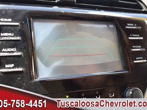 Used 2019 Toyota Camry LE FWD image 32