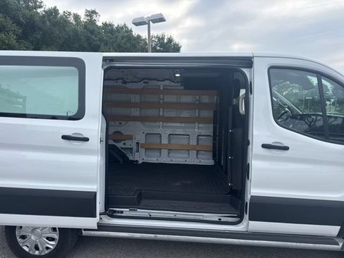 Used 2024 Ford Transit 250 Low Roof w/ Exterior Upgrade Package RWD image 14
