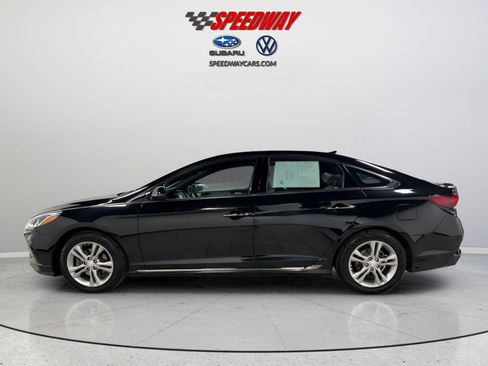 Used 2018 Hyundai Sonata Sport image 4