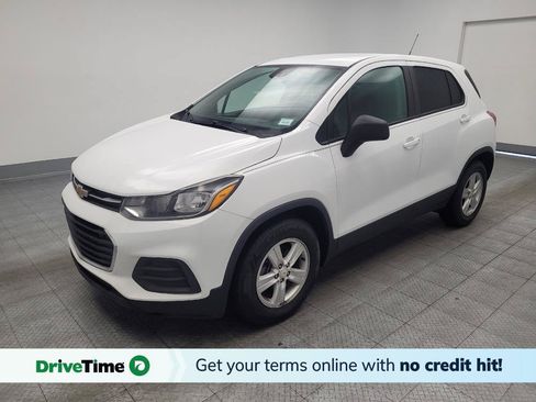 Used 2020 Chevrolet Trax LS w/ Tint and Cruise Package FWD image 1