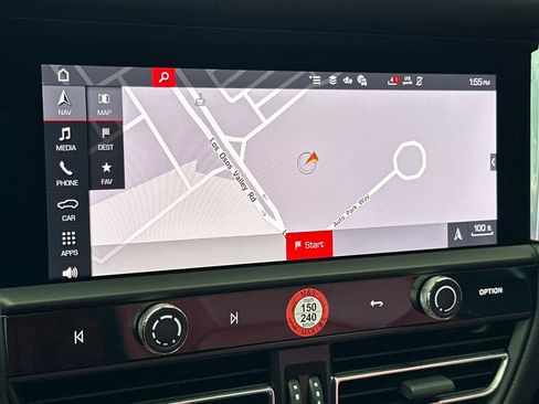 Used 2025 Porsche Macan image 36