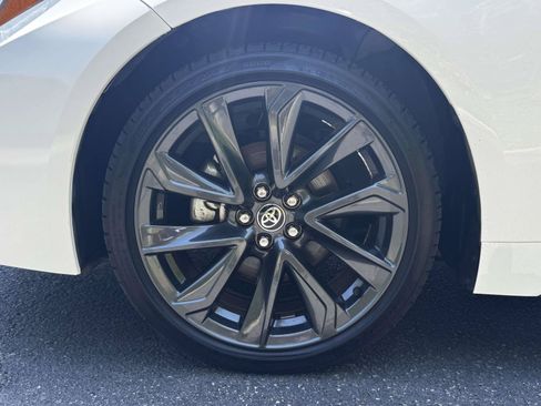 Used 2025 Toyota Corolla SE w/ SE Premium Package FWD image 42