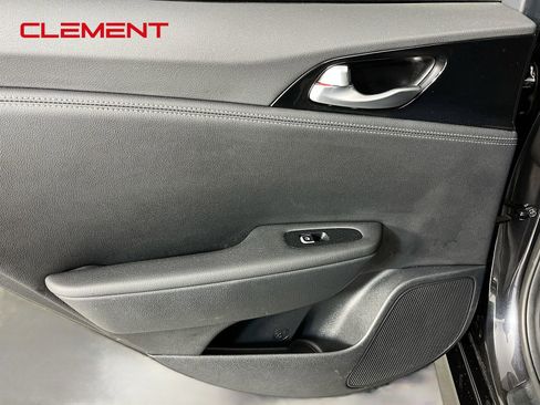 Used 2022 Kia Stinger GT-Line RWD image 29