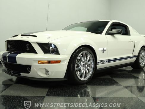 Used 2007 Ford Mustang Shelby GT500 RWD image 21