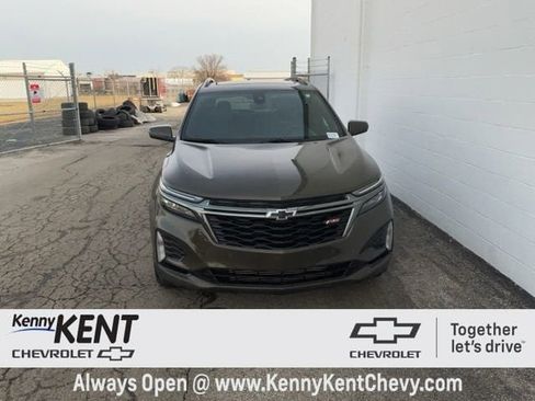 Used 2023 Chevrolet Equinox RS image 5