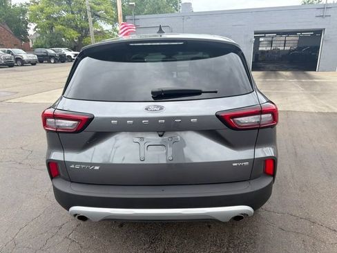 Used 2024 Ford Escape Active AWD/4WD image 4