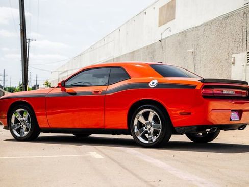 Used 2009 Dodge Challenger R/T RWD image 56
