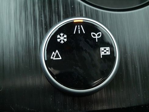 New 2026 Nissan Rogue SV image 34