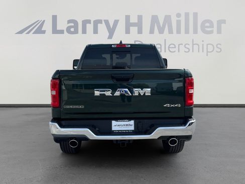 New 2026 RAM 1500 Big Horn AWD/4WD image 4