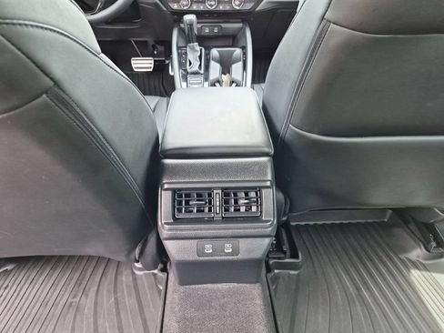 Used 2025 Honda Accord Sport image 31