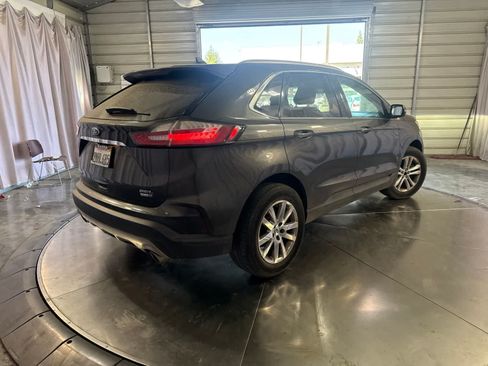 Used 2020 Ford Edge SEL w/ Convenience Package AWD/4WD image 5