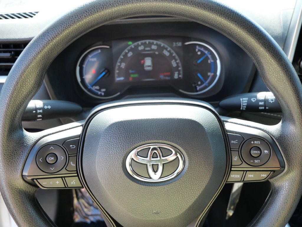 Certified 2025 Toyota RAV4 LE AWD/4WD image 24