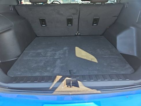 Used 2024 Chevrolet Equinox LT FWD image 22