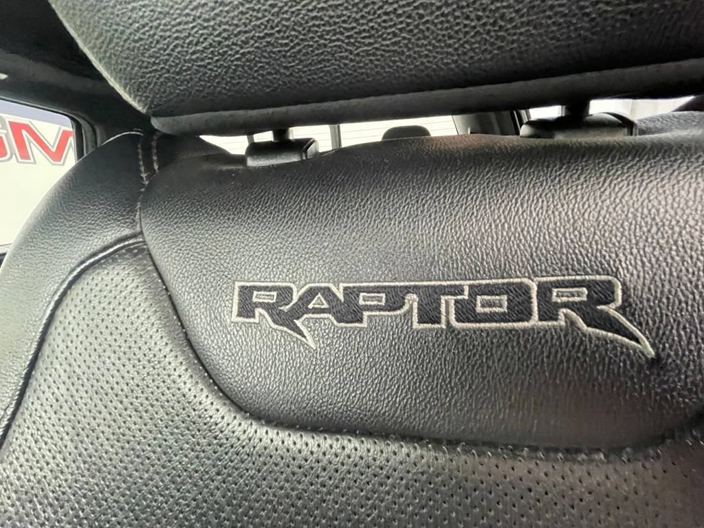 Used 2018 Ford F150 Raptor w/ Equipment Group 802A Luxury AWD/4WD image 19