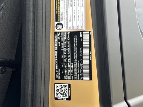 Used 2024 Mercedes-Benz G 550 image 19
