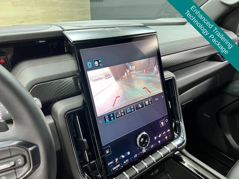 Used 2026 GMC Yukon XL AT4 w/ AT4 Premium Plus Package AWD/4WD image 11