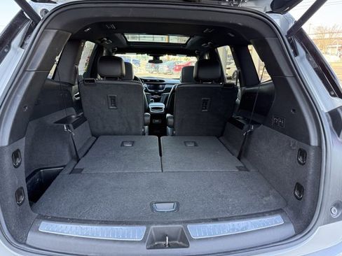 Used 2020 Cadillac XT6 Premium Luxury image 18